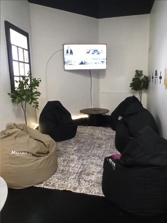 Hostel Boutique Merced 88 سانتياغو المظهر الخارجي الصورة